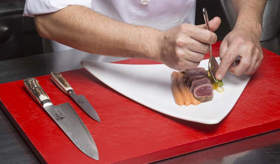 Los cuchillos de cocina Muela en el Complejo Hostelero Escuderos
